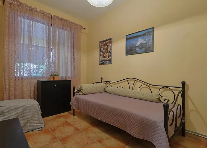Comfort House شقة Paralía